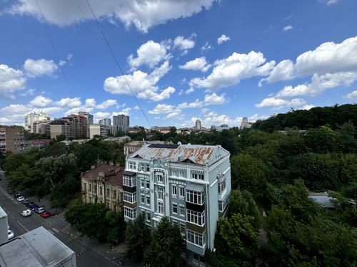 квартира за адресою Гоголівська вул., 27
