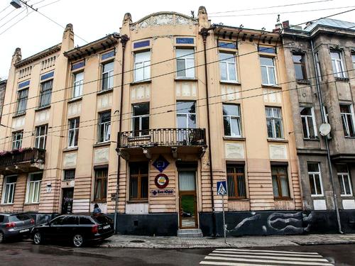 квартира за адресою Шота Руставелі вул., 18