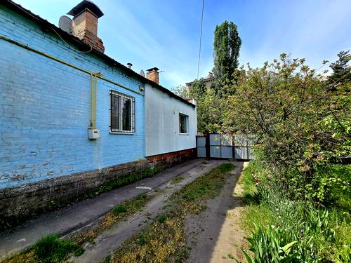 комерційна за адресою Академіка Маслова вул. (Радянська), 14