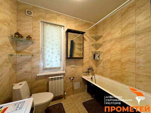 будинок за адресою Черешнева вул.