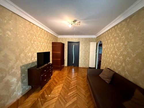 квартира за адресою Сірожупанників вул. (Валентина Сєрова), 36