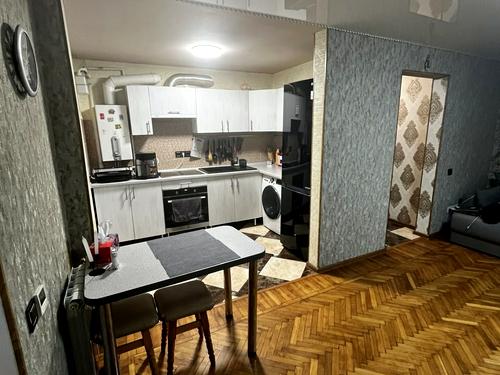 квартира за адресою Новосільна вул., 15