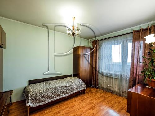 квартира за адресою Академіка Глушкова просп., 45
