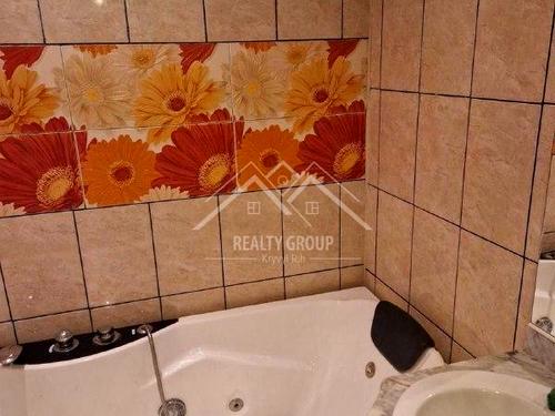 квартира за адресою Соборності, 51а