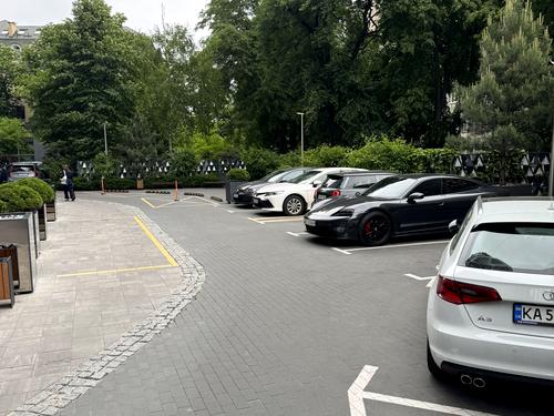 комерційна за адресою Січових стрільців, 44-а