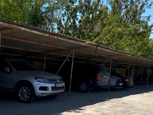 комерційна за адресою Космічна вул., 34
