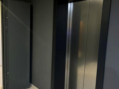 квартира за адресою Зарічна вул., 4к1