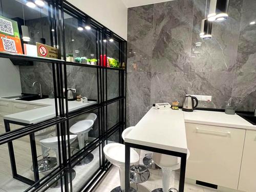 квартира за адресою Чорноморська вул., 1