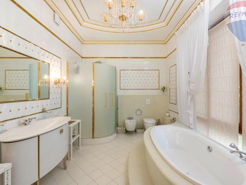 будинок за адресою Васильківська вул. (Пархоменка), 20