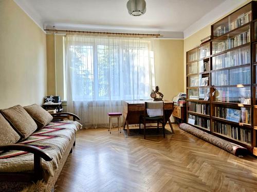 будинок за адресою Запорізька вул., 1