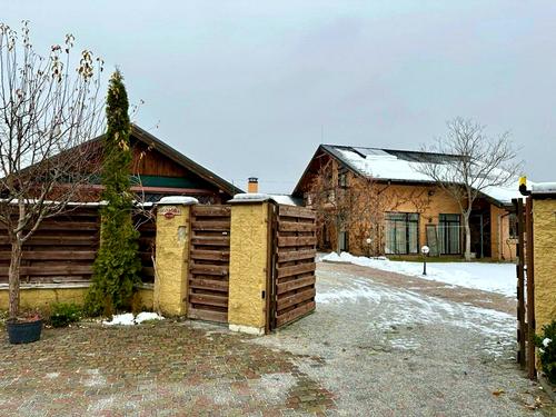 будинок за адресою с. Березівка, Польова