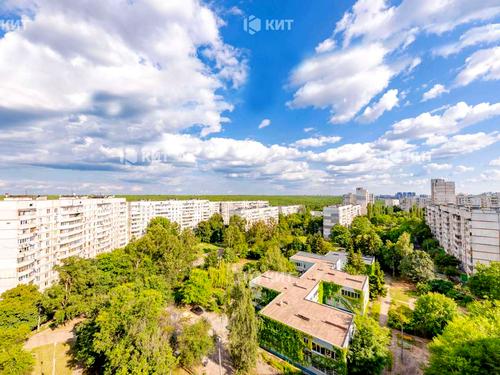 квартира за адресою Перемоги просп., 76