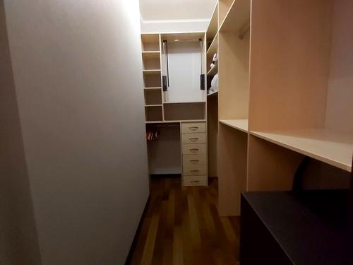 квартира за адресою Київ, Василя Тютюнника вул. (Анрі Барбюса), 37/1