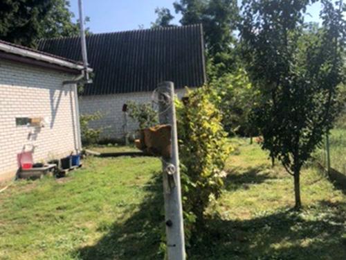 дом по адресу Центральна
