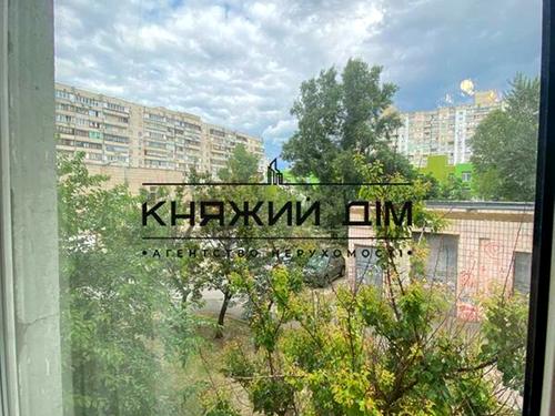 квартира по адресу Ларисы Руденко ул., 13