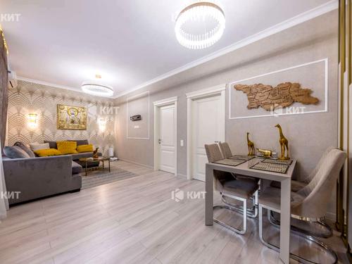квартира за адресою Конституції пл., 20