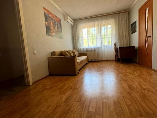 квартира за адресою Тесленка вул., 8
