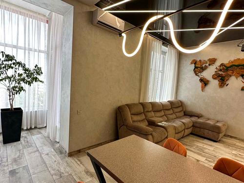 квартира за адресою Гідропаркова вул., 13