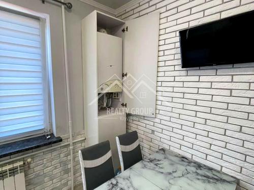 квартира за адресою Кропивницького вул., 44