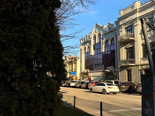 комерційна за адресою Байди Вишневецького вул., 37