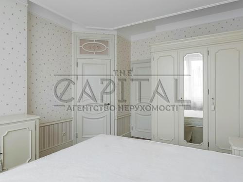квартира за адресою Шота Руставелі вул., 44
