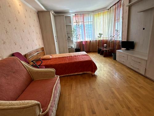 квартира за адресою Миколи Бажана просп., 10