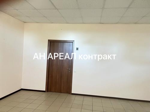комерційна за адресою Перемоги вул., 131в