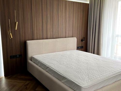 квартира за адресою Залізнична вул., 7а