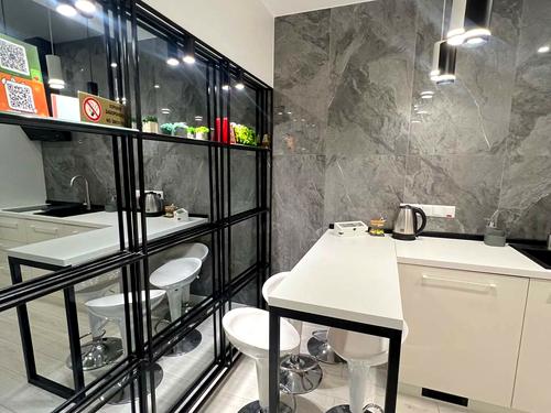 квартира за адресою Чорноморська вул., 9