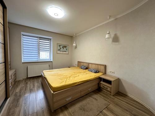 квартира за адресою Василя Стуса вул., 28
