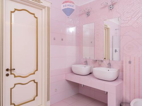 будинок за адресою Васильківська вул. (Пархоменка), 20