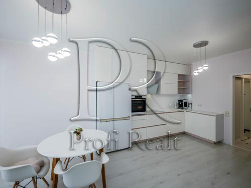 квартира за адресою Регенераторна вул., 4 к1-7
