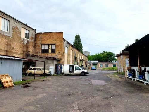 коммерческая по адресу Азейбаржанська, 25