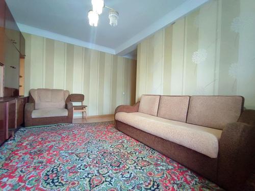 квартира за адресою Миколи Міхновського бульв. (Дружби Народів), 3-А
