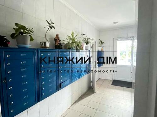 квартира по адресу Миколы Бажана просп., 12