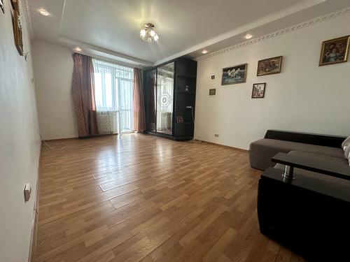 квартира за адресою Леоніда Перфецького вул., 11а