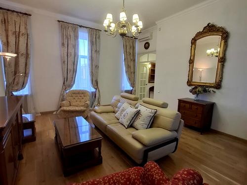 квартира за адресою Терещенківська вул., 13