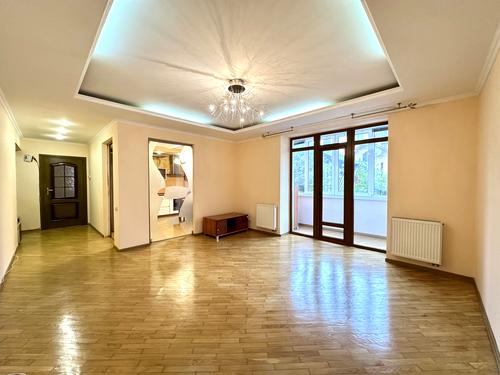 квартира за адресою Петра Калнишевського вул., 12
