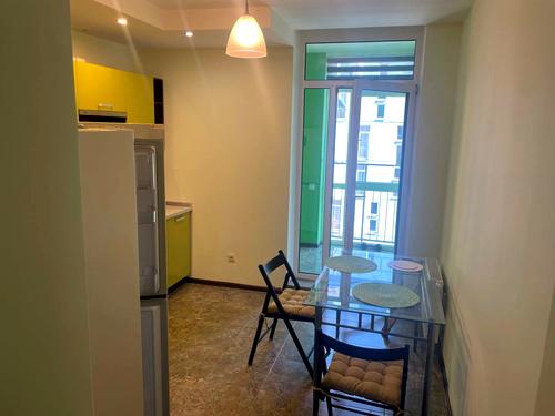 квартира за адресою Регенераторна вул., 4 к1-9