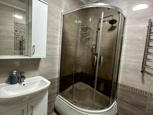 квартира по адресу Долгая ул., 20б