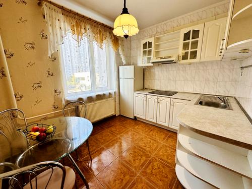 квартира за адресою Мішуги, 3