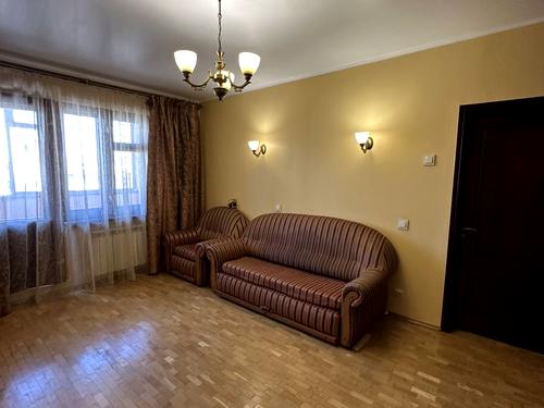 квартира за адресою Київ, Михайла Гришка вул., 10
