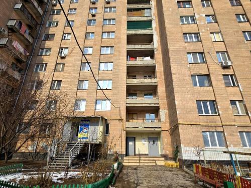 квартира за адресою Золочівська вул., 12