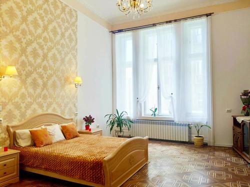 квартира за адресою Миколая Коперника вул., 12
