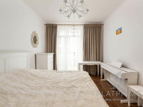 квартира за адресою Дегтярна вул., 7