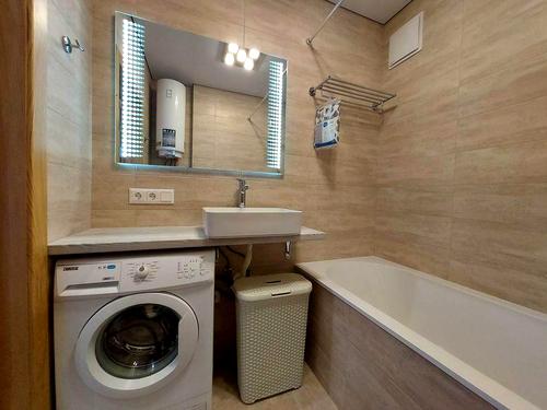 квартира за адресою Митрополита Василя Липківського вул. (Урицького), 38
