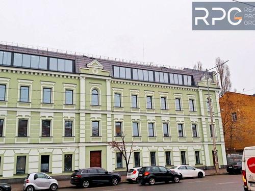 коммерческая по адресу Жилянская ул., 146