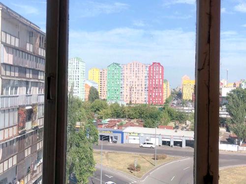 квартира за адресою Павла Тичини просп., 21