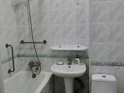 квартира за адресою Митрополита Андрея Шептицького вул. (Анатолія Луначарського), 7