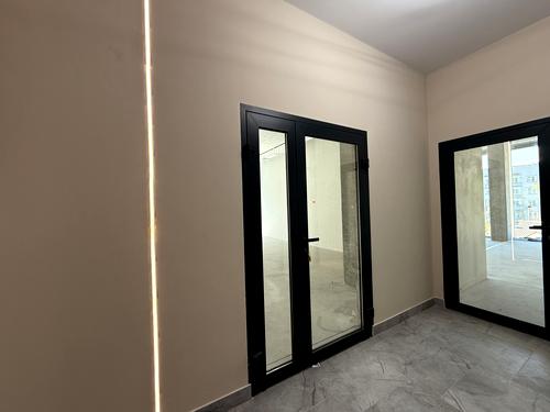 комерційна за адресою Кавказька вул., 32-В